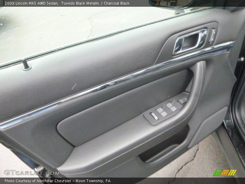 Tuxedo Black Metallic / Charcoal Black 2009 Lincoln MKS AWD Sedan