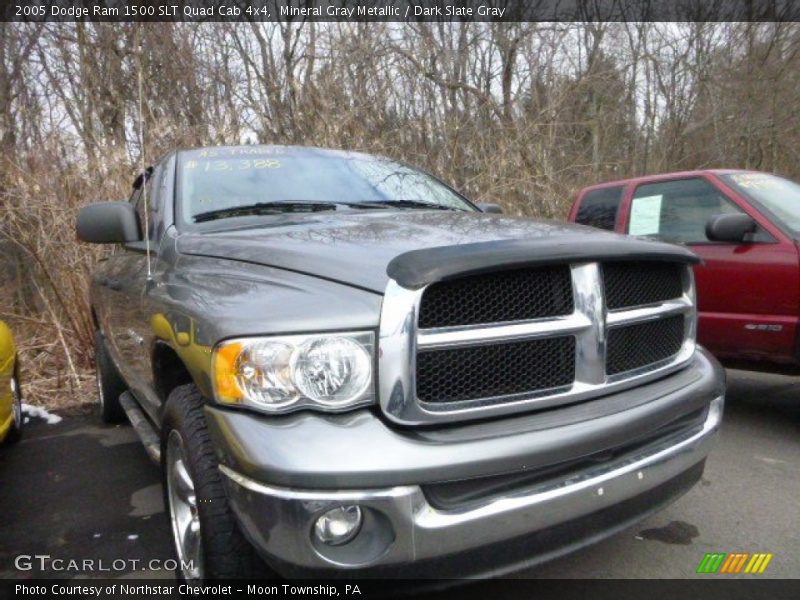 Mineral Gray Metallic / Dark Slate Gray 2005 Dodge Ram 1500 SLT Quad Cab 4x4