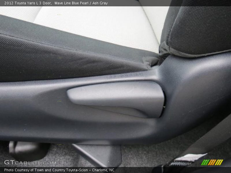 Wave Line Blue Pearl / Ash Gray 2012 Toyota Yaris L 3 Door