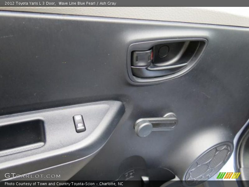 Wave Line Blue Pearl / Ash Gray 2012 Toyota Yaris L 3 Door