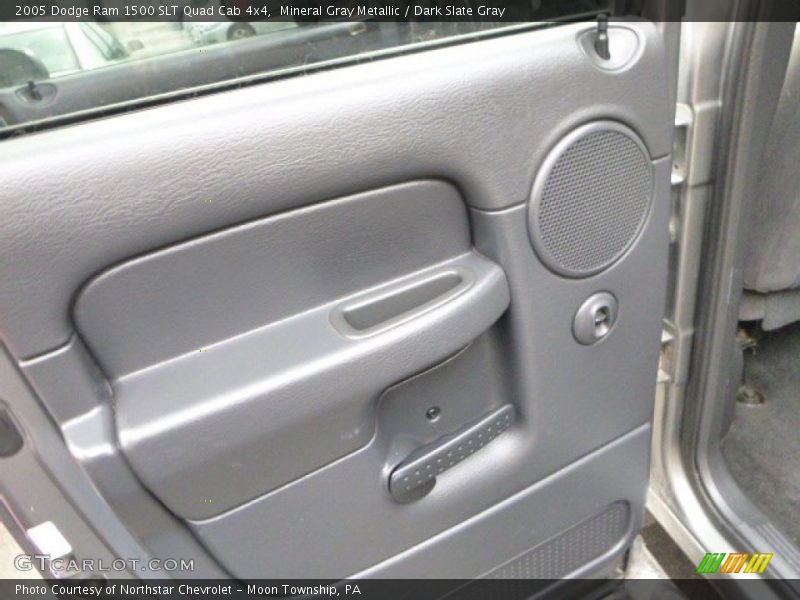 Mineral Gray Metallic / Dark Slate Gray 2005 Dodge Ram 1500 SLT Quad Cab 4x4