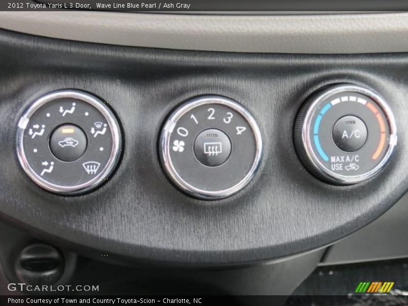 Wave Line Blue Pearl / Ash Gray 2012 Toyota Yaris L 3 Door