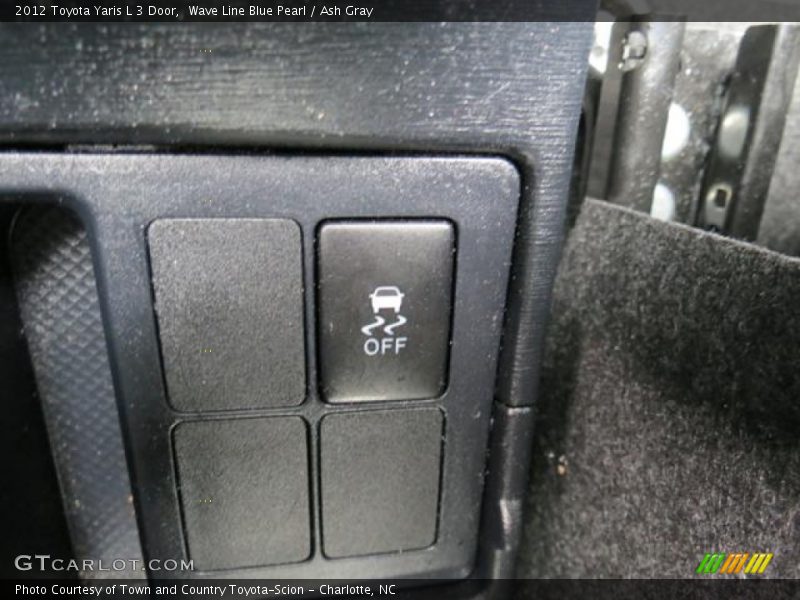 Wave Line Blue Pearl / Ash Gray 2012 Toyota Yaris L 3 Door