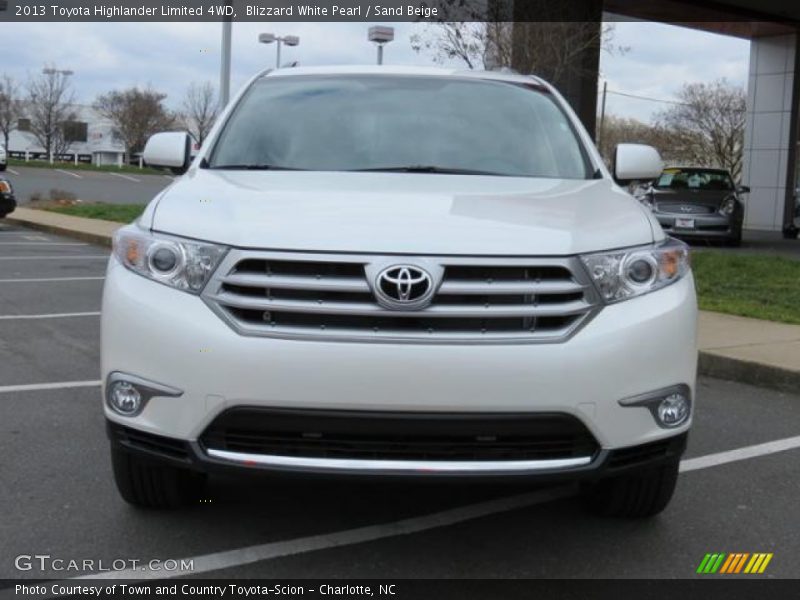 Blizzard White Pearl / Sand Beige 2013 Toyota Highlander Limited 4WD