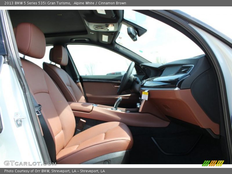 Alpine White / Cinnamon Brown 2013 BMW 5 Series 535i Gran Turismo