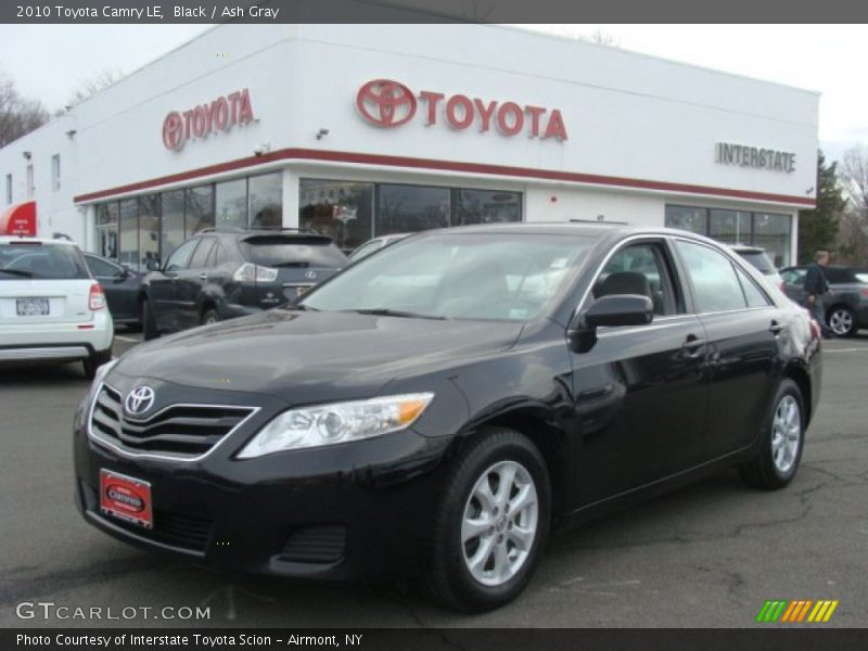 Black / Ash Gray 2010 Toyota Camry LE