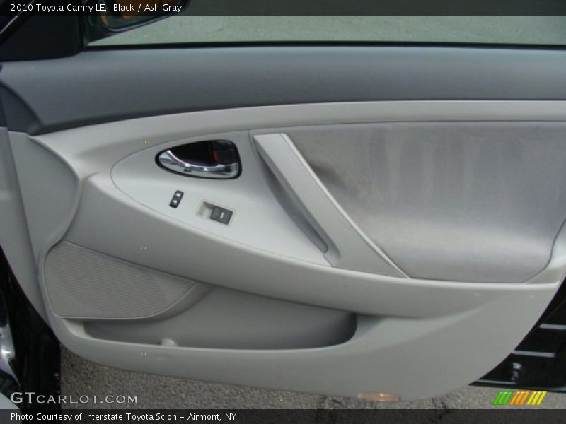Black / Ash Gray 2010 Toyota Camry LE