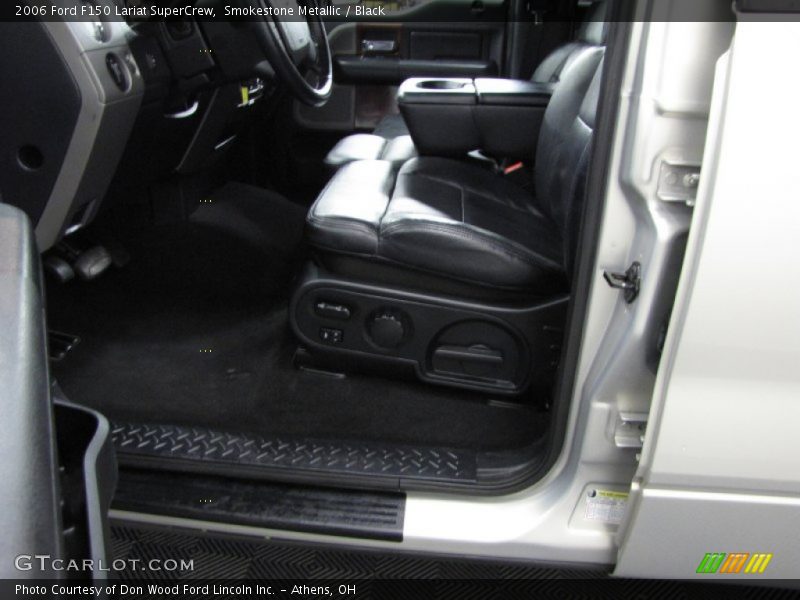 Smokestone Metallic / Black 2006 Ford F150 Lariat SuperCrew