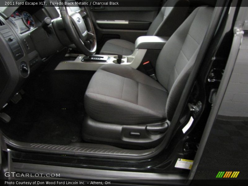 Tuxedo Black Metallic / Charcoal Black 2011 Ford Escape XLT