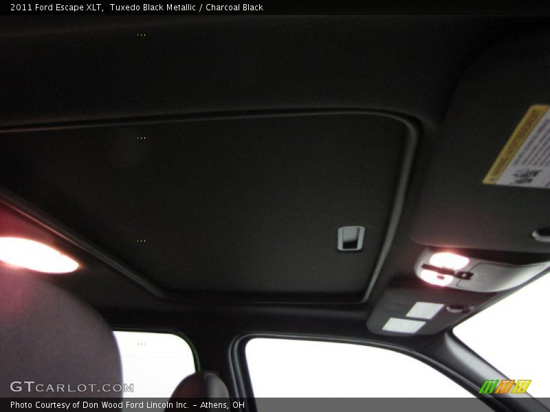 Tuxedo Black Metallic / Charcoal Black 2011 Ford Escape XLT