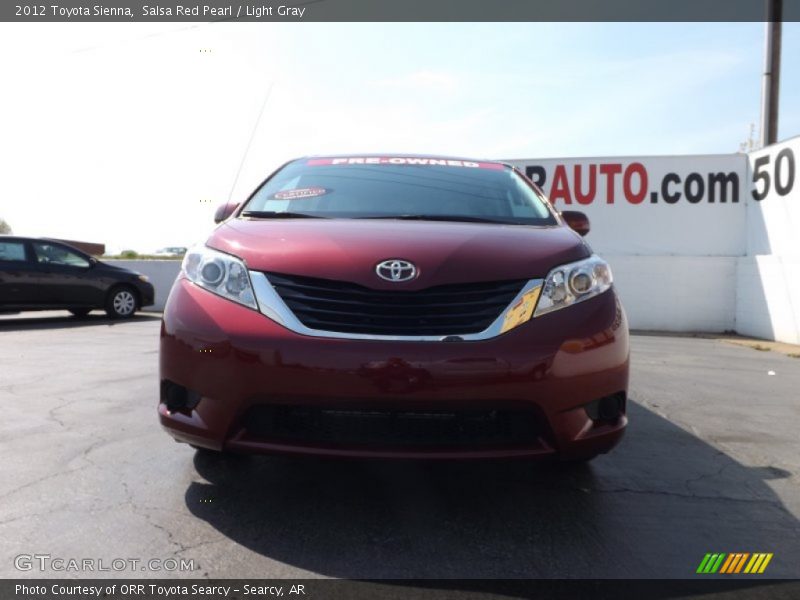 Salsa Red Pearl / Light Gray 2012 Toyota Sienna