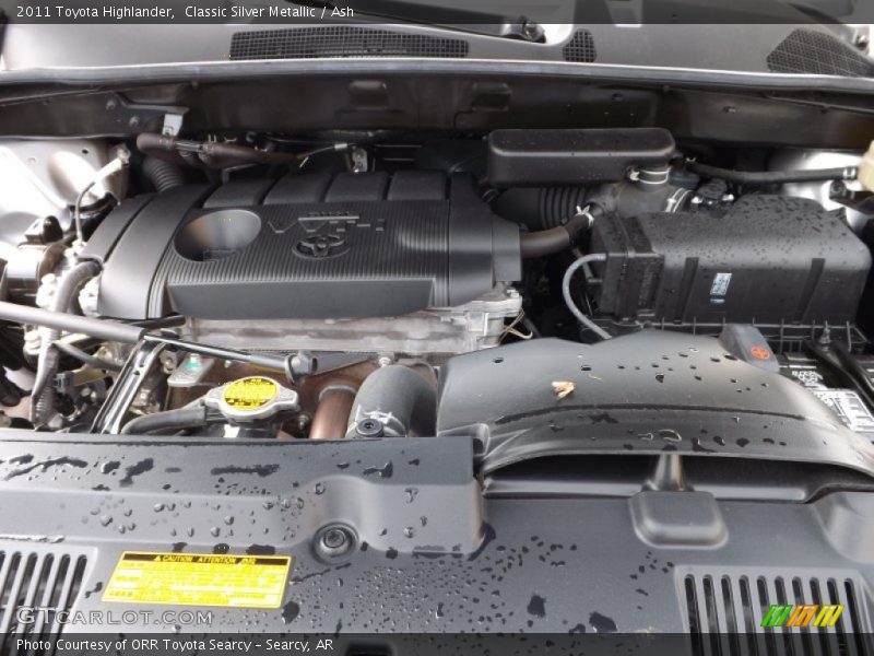 Classic Silver Metallic / Ash 2011 Toyota Highlander