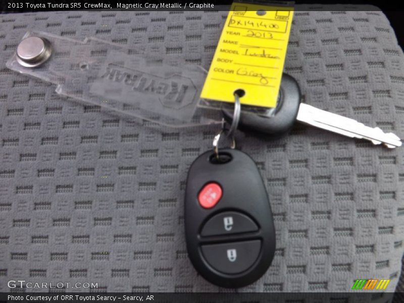 Magnetic Gray Metallic / Graphite 2013 Toyota Tundra SR5 CrewMax