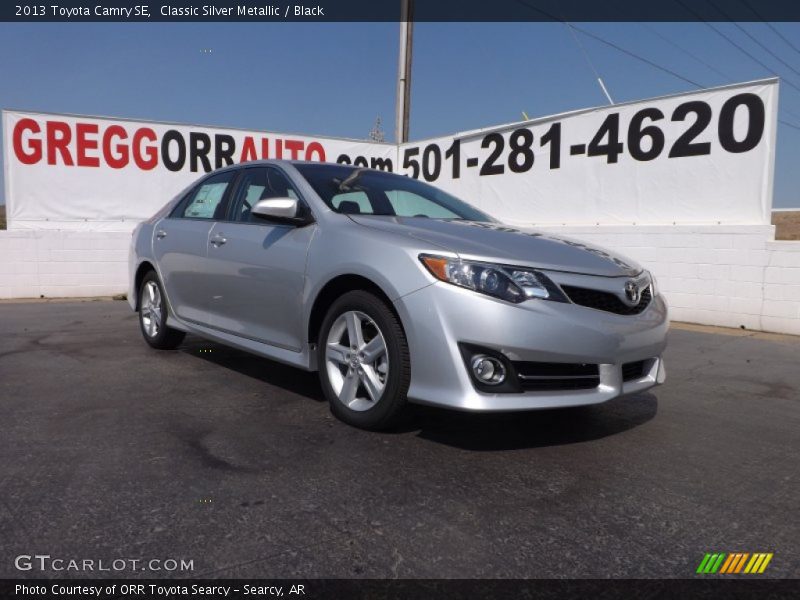 Classic Silver Metallic / Black 2013 Toyota Camry SE