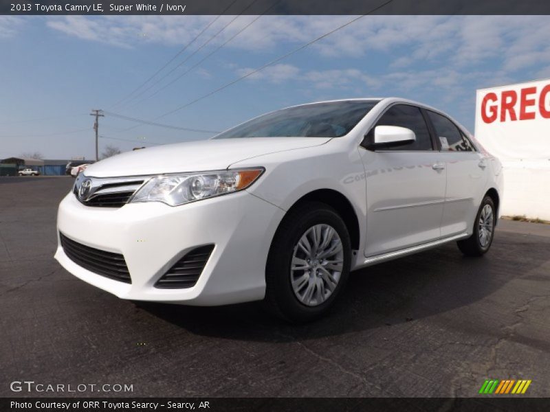 Super White / Ivory 2013 Toyota Camry LE