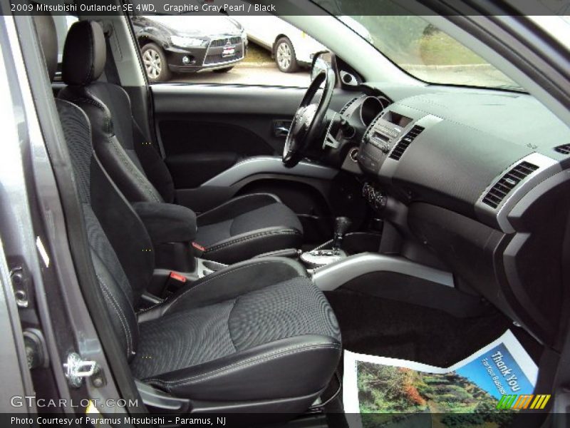Graphite Gray Pearl / Black 2009 Mitsubishi Outlander SE 4WD