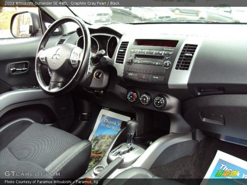 Graphite Gray Pearl / Black 2009 Mitsubishi Outlander SE 4WD