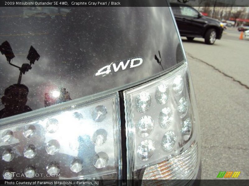 Graphite Gray Pearl / Black 2009 Mitsubishi Outlander SE 4WD