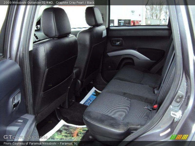 Graphite Gray Pearl / Black 2009 Mitsubishi Outlander SE 4WD
