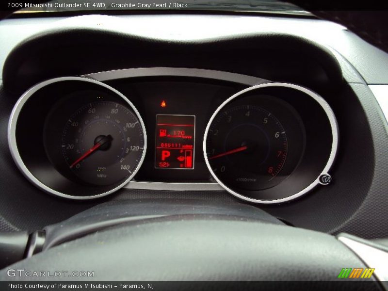 Graphite Gray Pearl / Black 2009 Mitsubishi Outlander SE 4WD