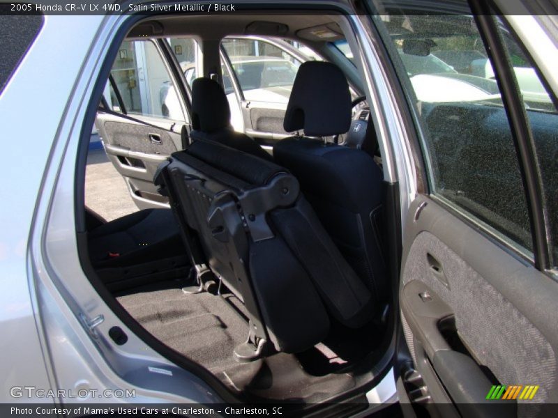 Satin Silver Metallic / Black 2005 Honda CR-V LX 4WD