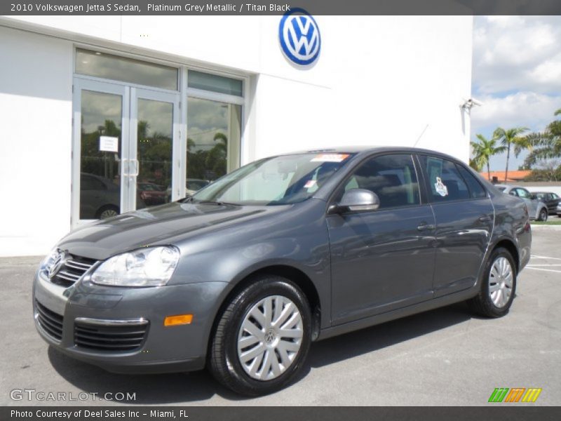 Platinum Grey Metallic / Titan Black 2010 Volkswagen Jetta S Sedan