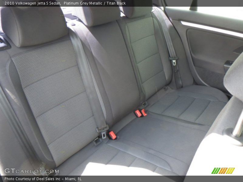 Platinum Grey Metallic / Titan Black 2010 Volkswagen Jetta S Sedan