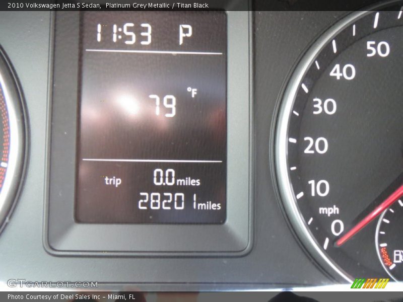 Platinum Grey Metallic / Titan Black 2010 Volkswagen Jetta S Sedan