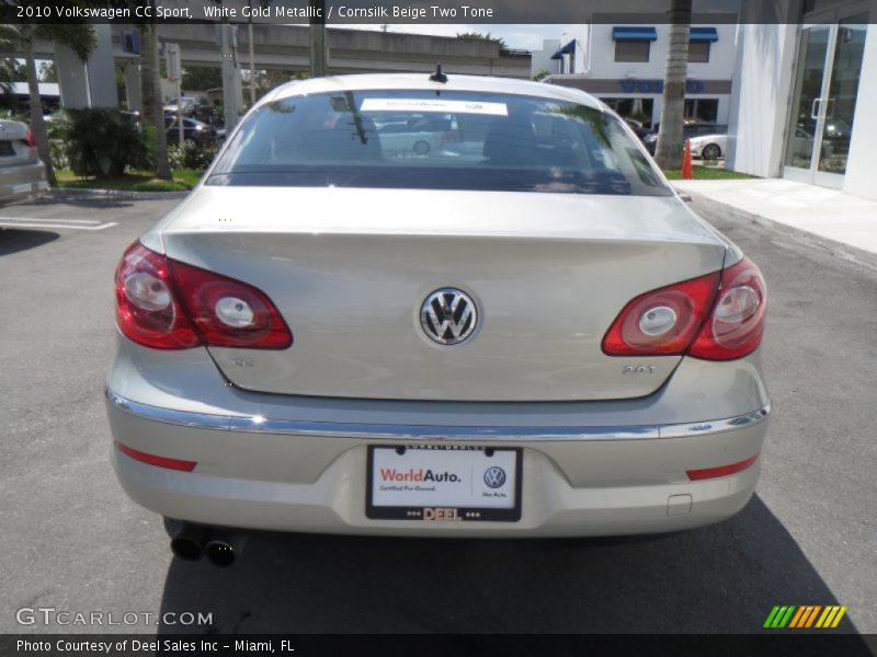 White Gold Metallic / Cornsilk Beige Two Tone 2010 Volkswagen CC Sport
