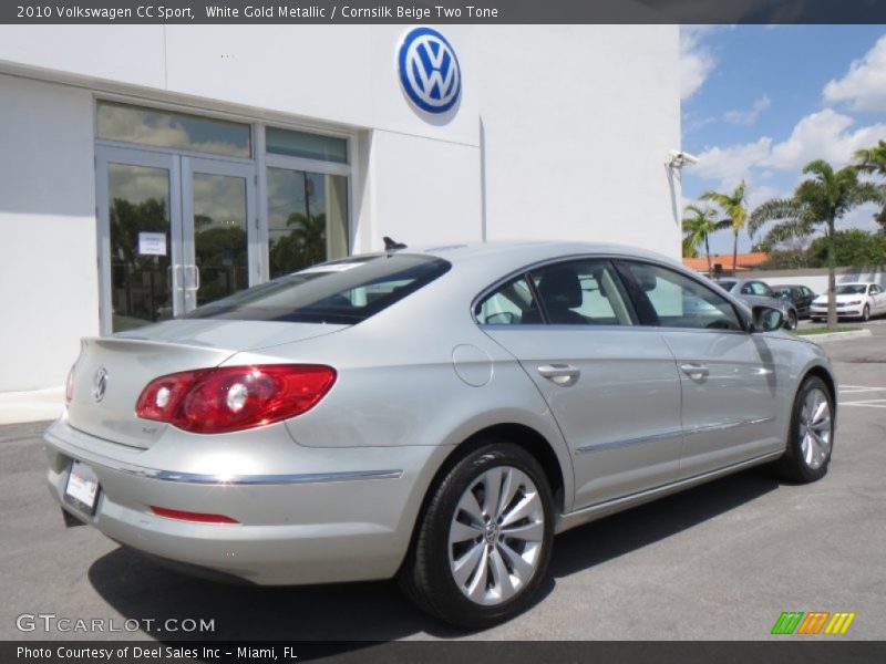 White Gold Metallic / Cornsilk Beige Two Tone 2010 Volkswagen CC Sport
