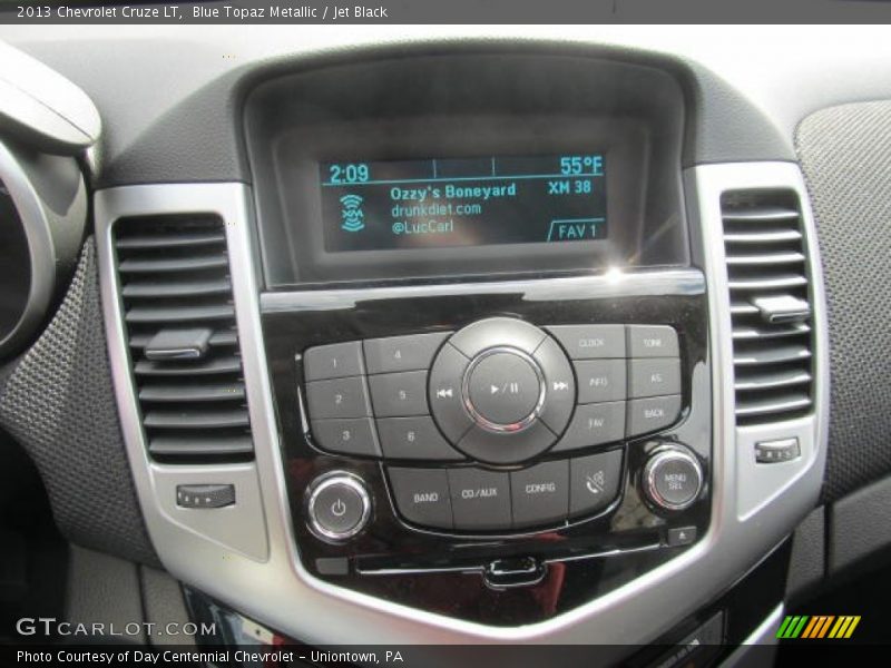 Controls of 2013 Cruze LT