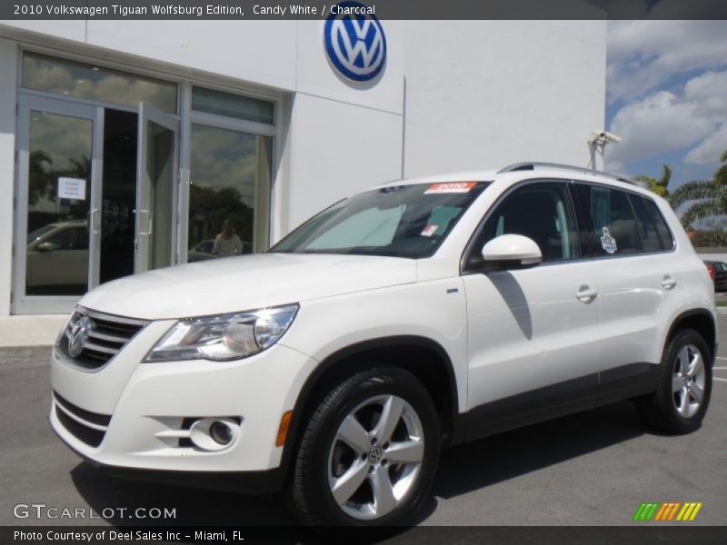 Candy White / Charcoal 2010 Volkswagen Tiguan Wolfsburg Edition