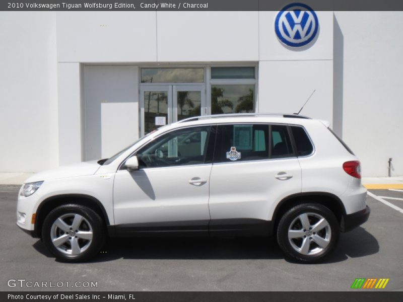 Candy White / Charcoal 2010 Volkswagen Tiguan Wolfsburg Edition