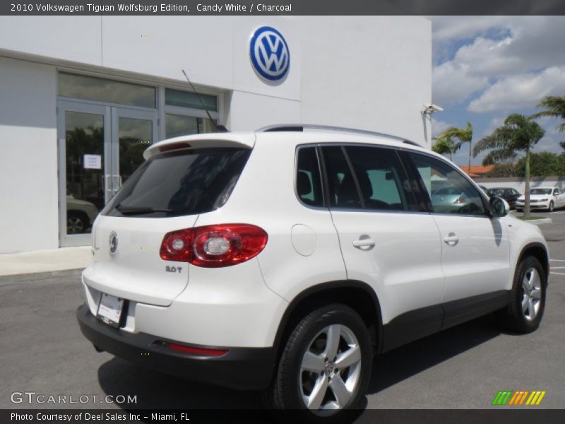 Candy White / Charcoal 2010 Volkswagen Tiguan Wolfsburg Edition