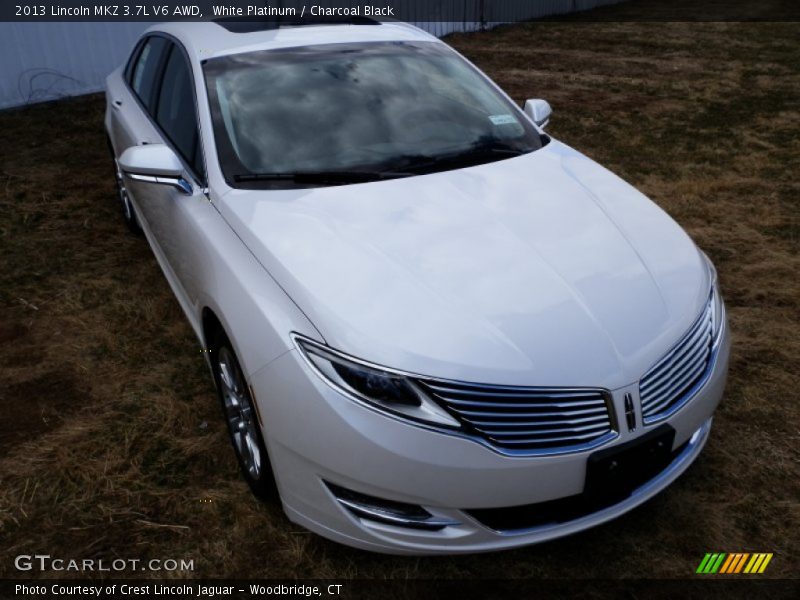 White Platinum / Charcoal Black 2013 Lincoln MKZ 3.7L V6 AWD