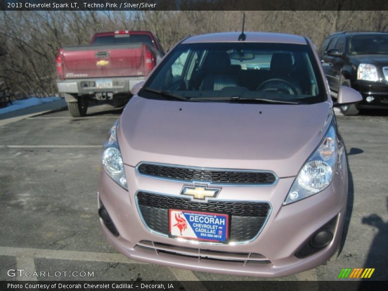 Techno Pink / Silver/Silver 2013 Chevrolet Spark LT