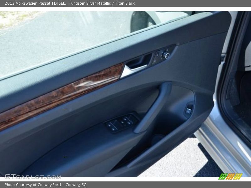Tungsten Silver Metallic / Titan Black 2012 Volkswagen Passat TDI SEL