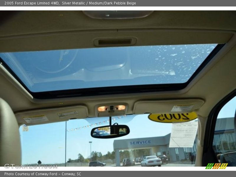 Silver Metallic / Medium/Dark Pebble Beige 2005 Ford Escape Limited 4WD