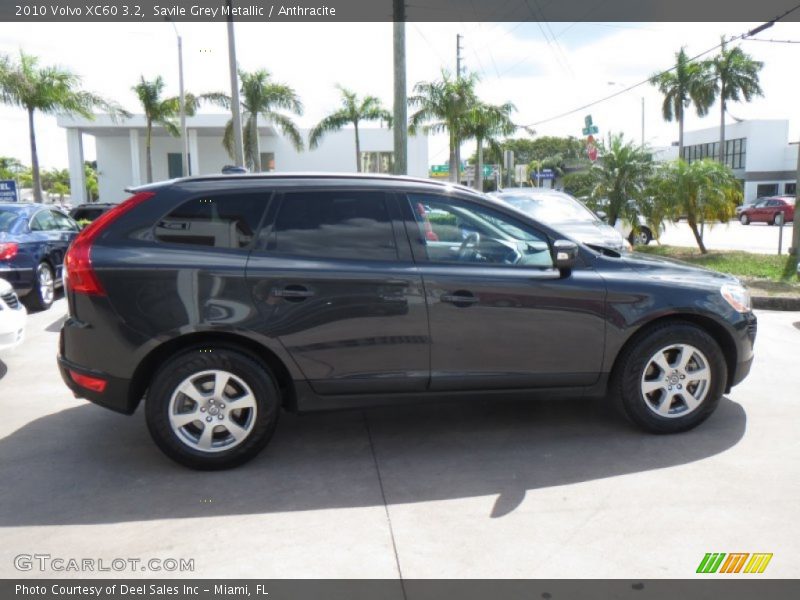 Savile Grey Metallic / Anthracite 2010 Volvo XC60 3.2