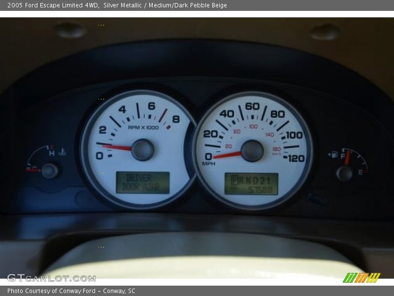 Silver Metallic / Medium/Dark Pebble Beige 2005 Ford Escape Limited 4WD