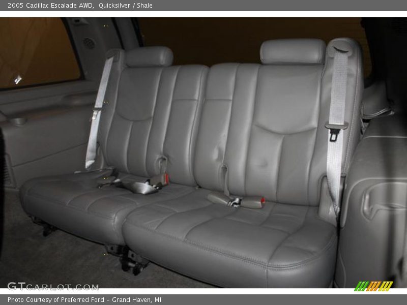 Quicksilver / Shale 2005 Cadillac Escalade AWD