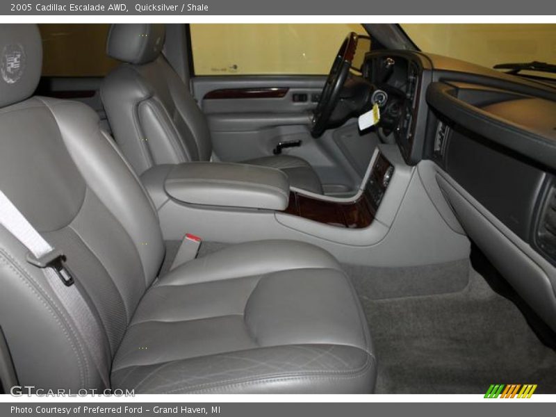 Quicksilver / Shale 2005 Cadillac Escalade AWD