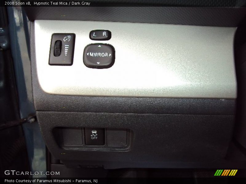 Hypnotic Teal Mica / Dark Gray 2008 Scion xB