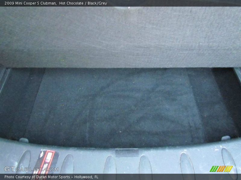 Hot Chocolate / Black/Grey 2009 Mini Cooper S Clubman