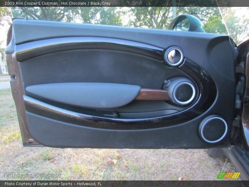 Door Panel of 2009 Cooper S Clubman