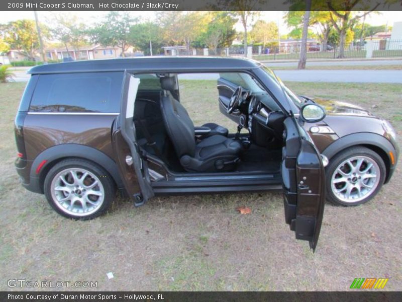 Hot Chocolate / Black/Grey 2009 Mini Cooper S Clubman