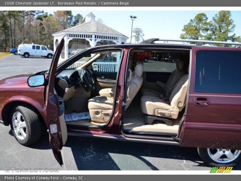 Bordeaux Red Metallic / Cashmere Beige 2008 Chevrolet Uplander LT
