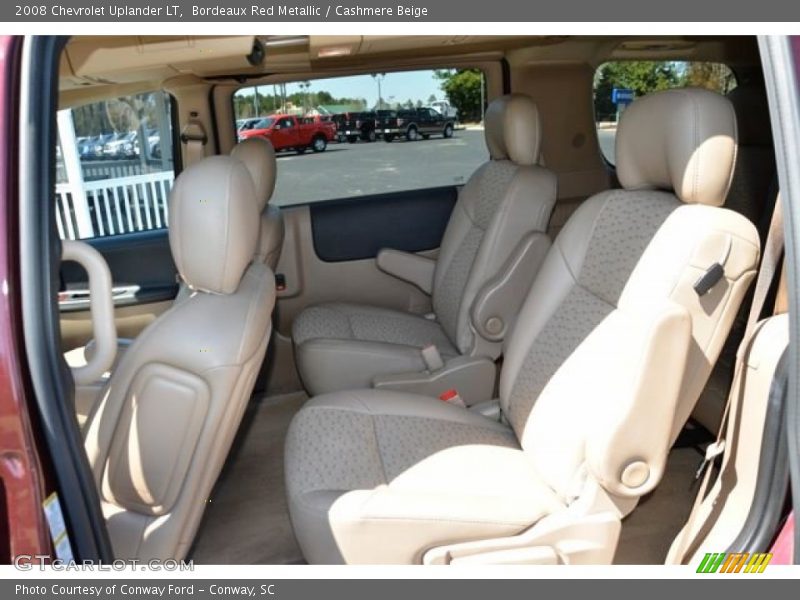 Bordeaux Red Metallic / Cashmere Beige 2008 Chevrolet Uplander LT