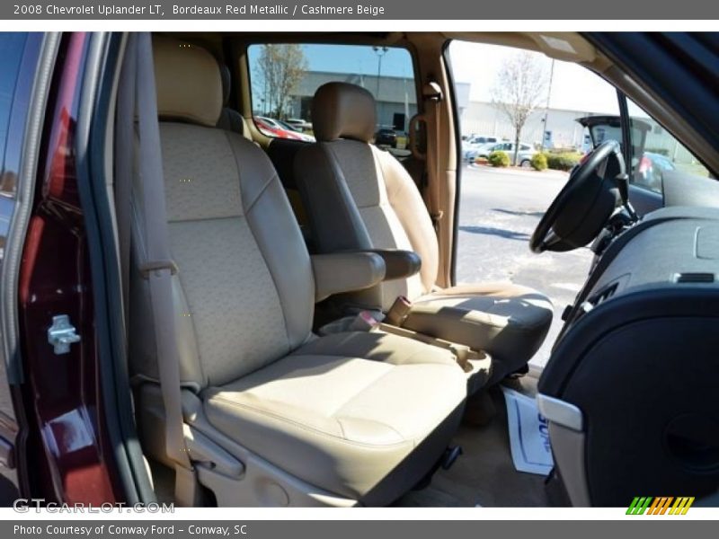 Bordeaux Red Metallic / Cashmere Beige 2008 Chevrolet Uplander LT