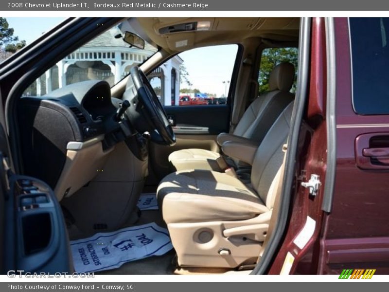 Bordeaux Red Metallic / Cashmere Beige 2008 Chevrolet Uplander LT